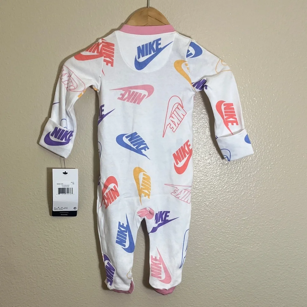 NWT Nike Colorful Logo Baby Romper Pajamas - Picture 6 of 11